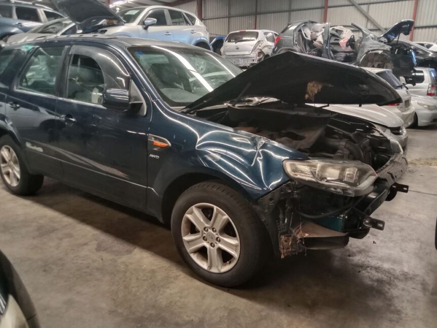 Why Hire a Junk Car Removal Service to Dispose of Your Unwanted 4x4?