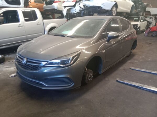 Holden Astra 2017 Grey Wrecking
