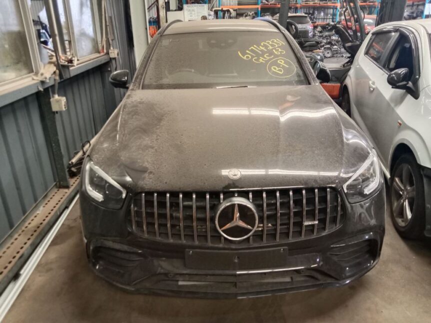 Find top-quality parts for your Mercedes-Benz 253
