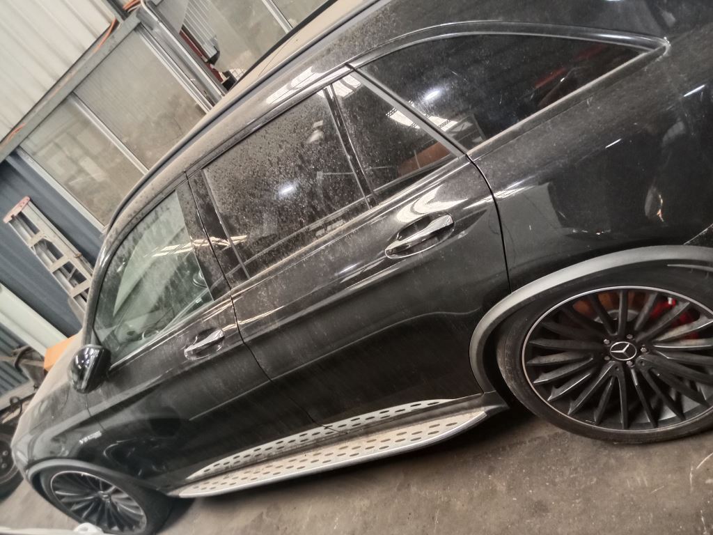 Mercedes-Benz 253 wrecking