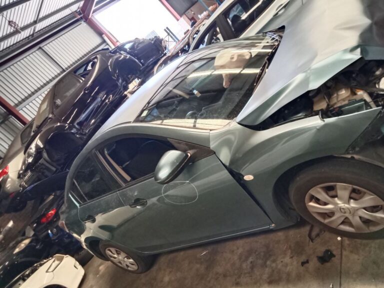 Mazda 3 2010 Blue Wrecking