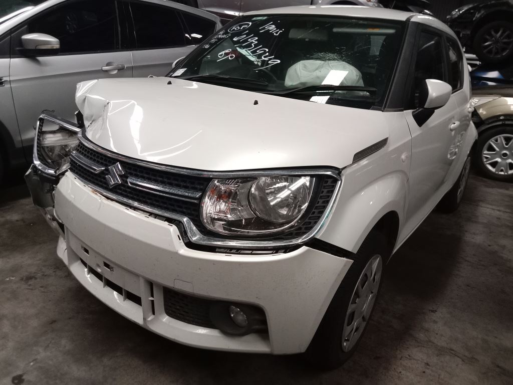 Suzuki ignis 2017 White Wrecking