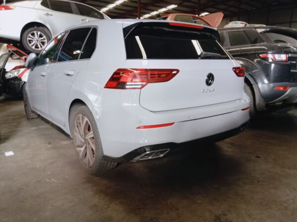 Volkswagen golf 2023 Grey Wrecking