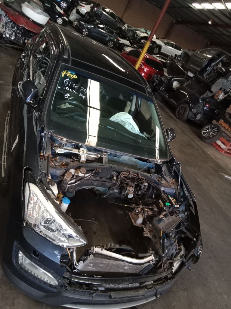  Hyundai Santa Fe 2015 Grey Wrecking