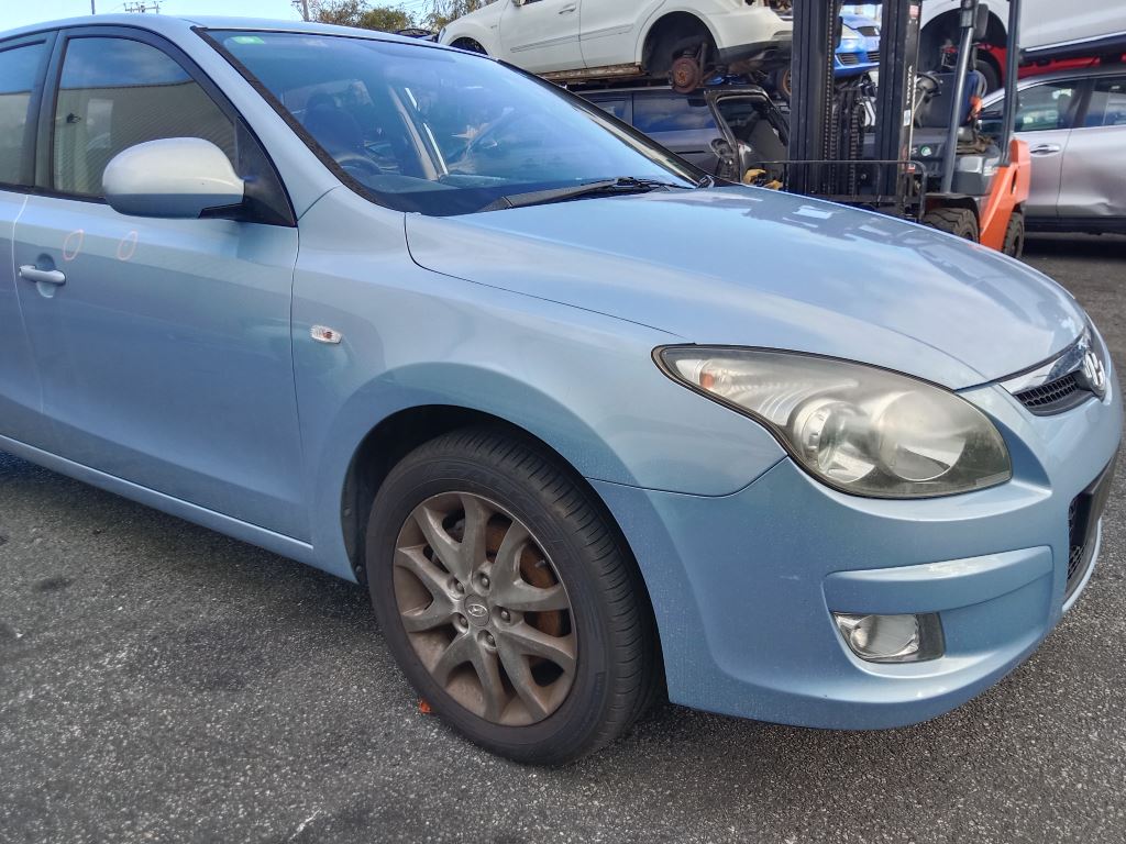 Hyundai i30 2011 Blue Wrecking