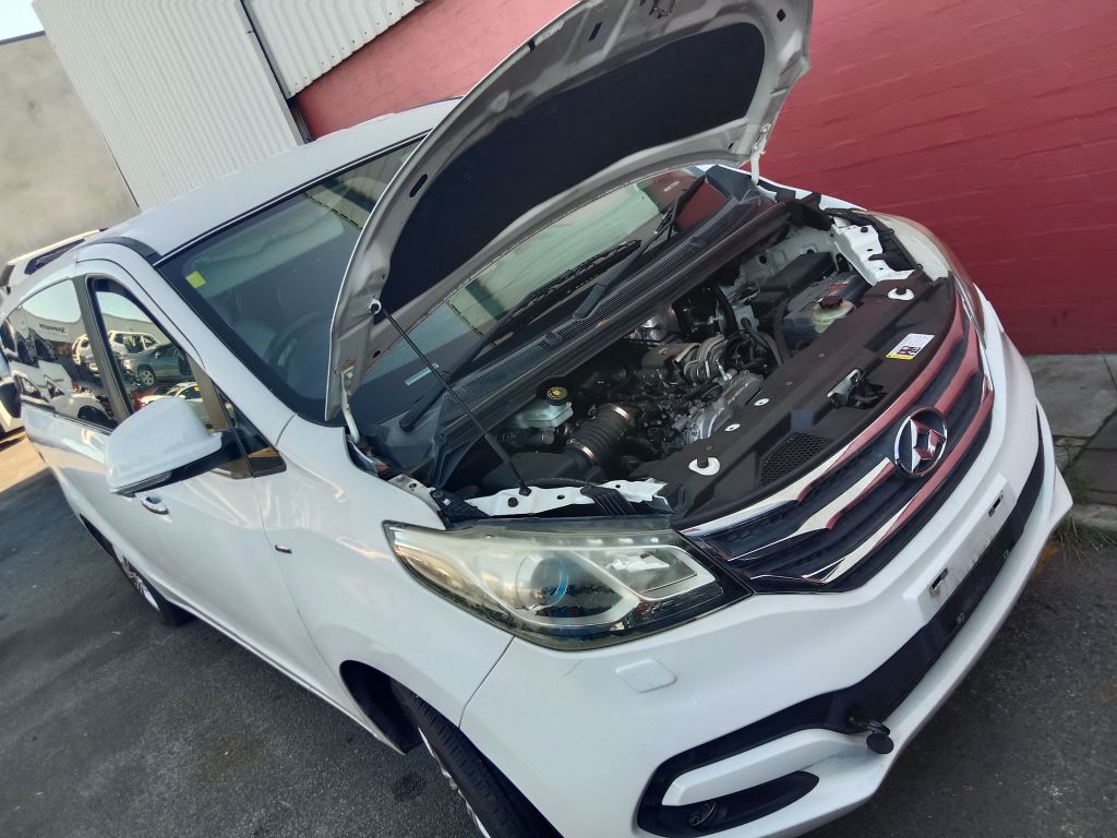SAIC Motor Maxus G 10 VAN 2016 White Wrecking