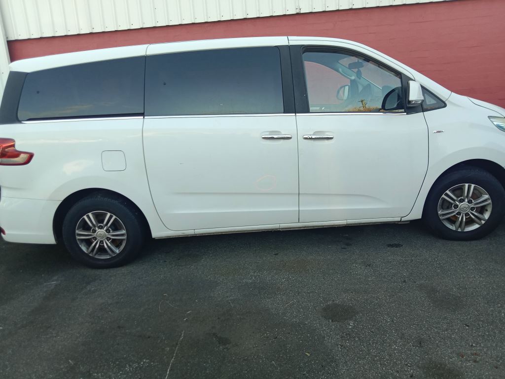 SAIC Motor Maxus G 10 VAN 2016 White Wrecking