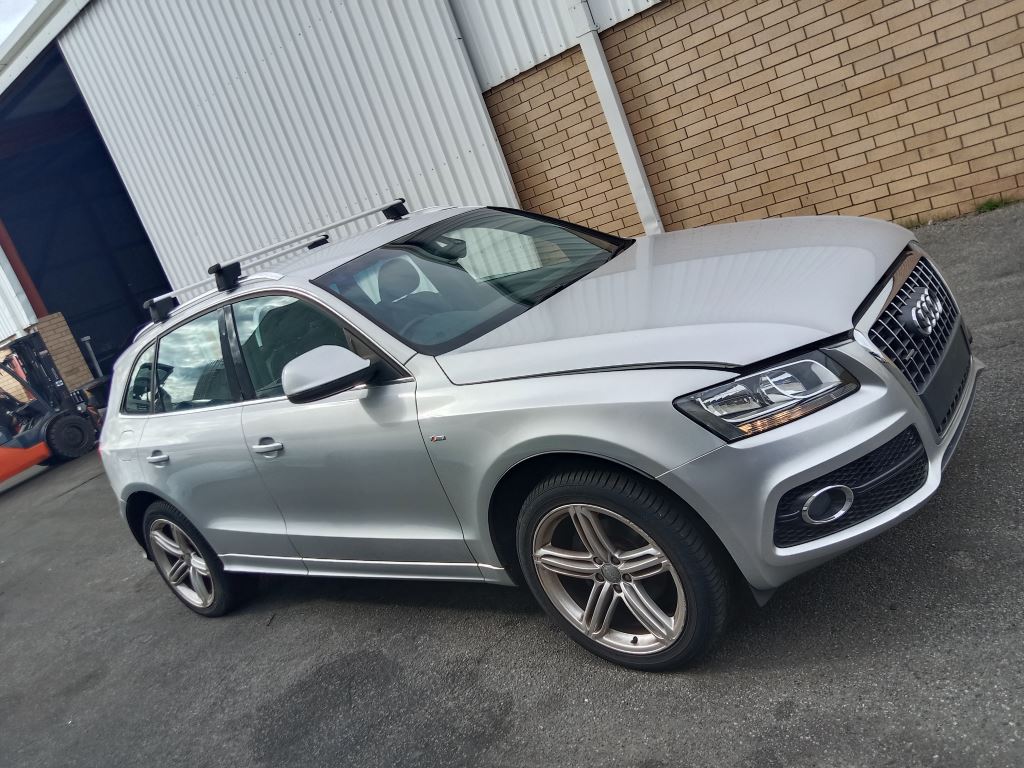 Audi Q5 2010 Silver Wrecking