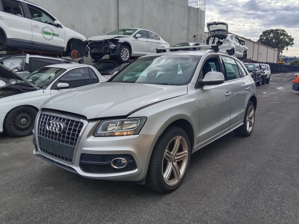 Audi Q5 2010 Silver Wrecking