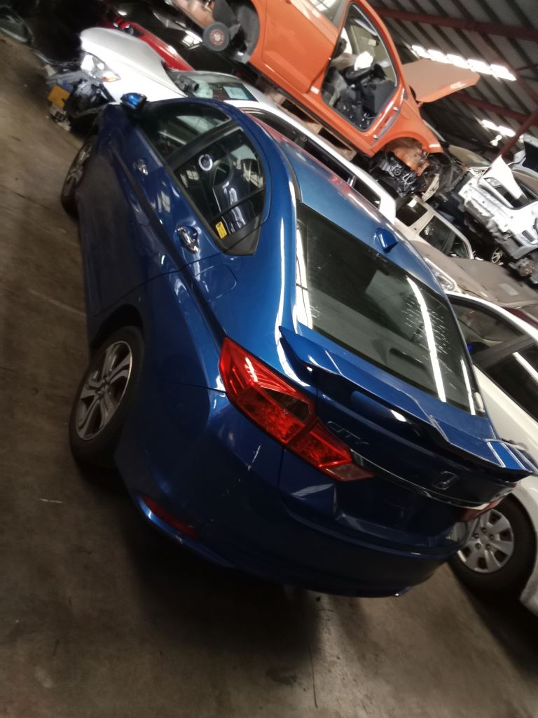 Honda City 2016 Blue Wrecking