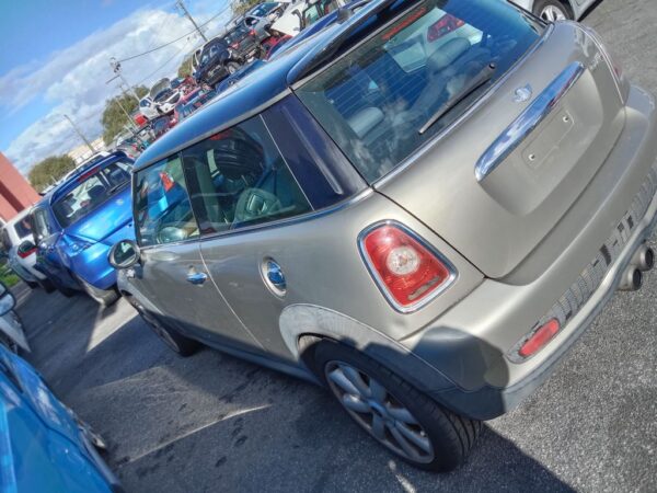 Mini Cooper 2007 Gold Wrecking