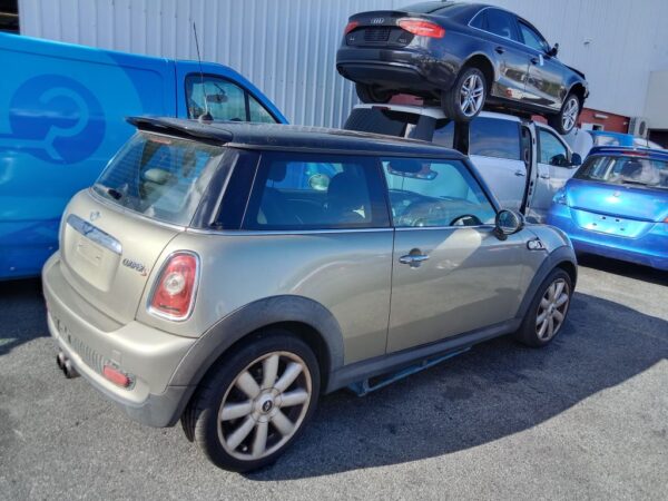 Mini Cooper 2007 Gold Wrecking