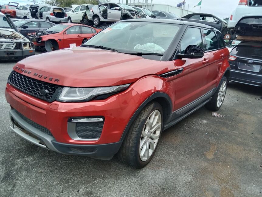 RangeRover Evoque 2016 Red Wrecking