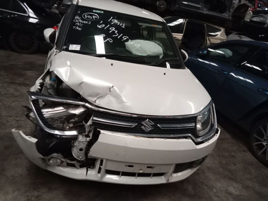 Suzuki ignis 2017 White Wrecking