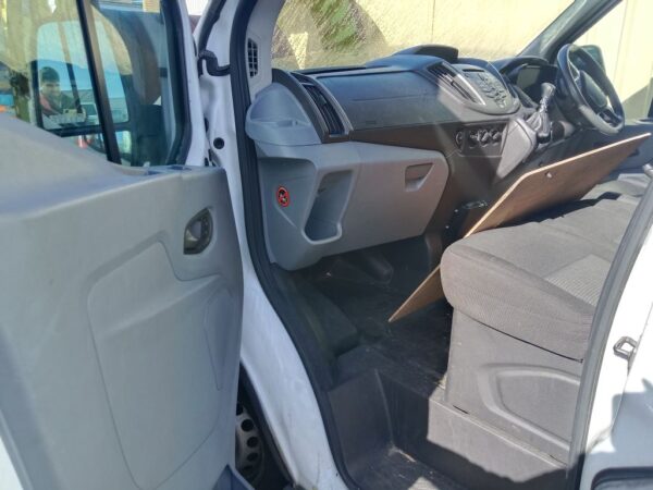 Ford Transit 2015 White Wrecking