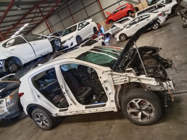 Kia Sportage 2020 White Wrecking V