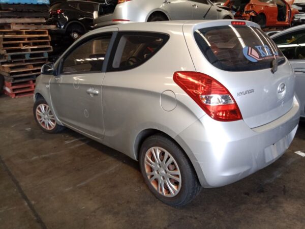 Hyundai i20 2012 Silver Wrecking