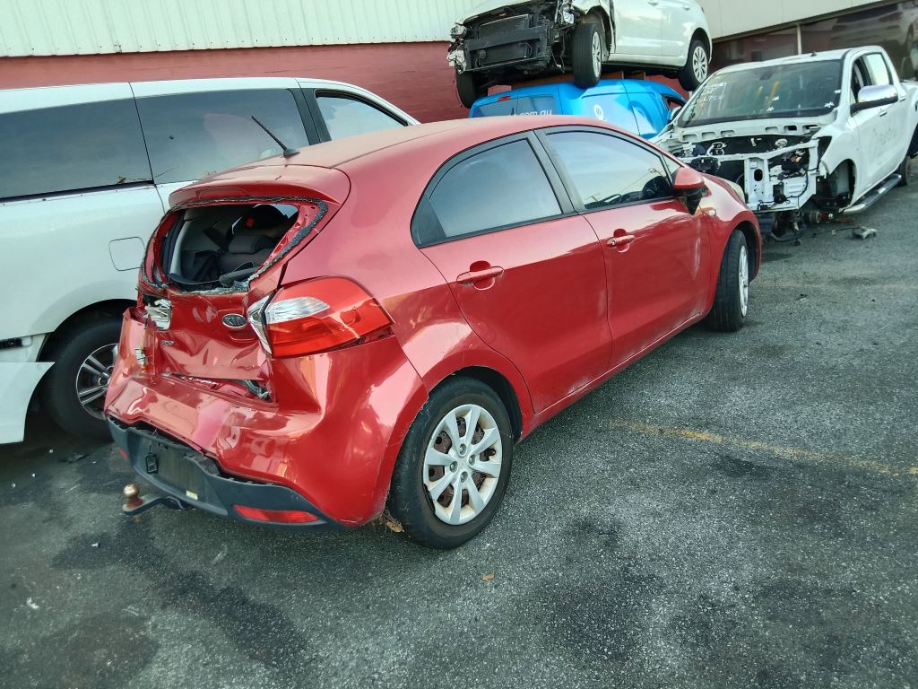 Kia Rio 2012 Red Wrecking