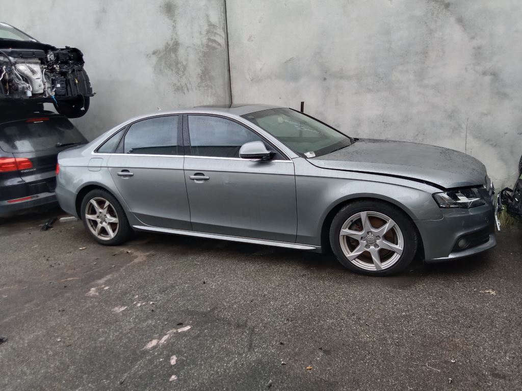 Audi A4 2009 Grey Wrecking