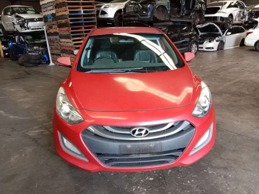 Hyundai i30 2014 Red Wrecking