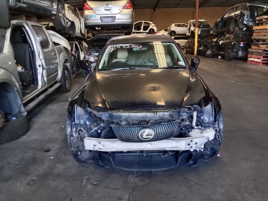 Lexus IS250 2006 Blue Wrecking