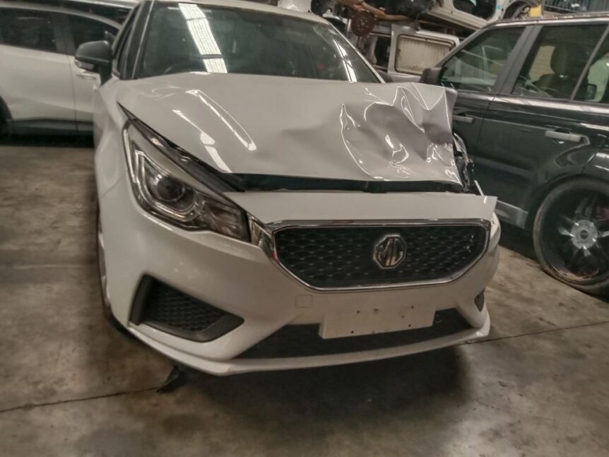 MG MG3 2019 White Wrecking