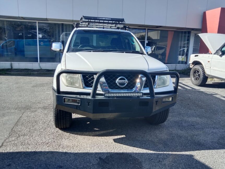 Nissan Navara 2009 White Wrecking