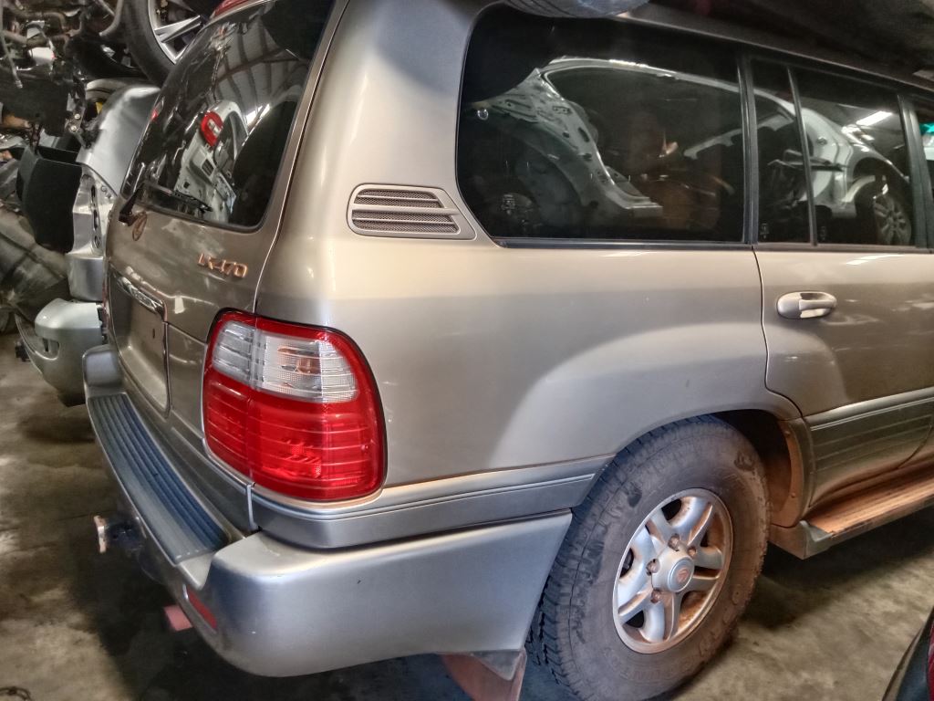 Toyota Lexus 1999 Gold Wrecking