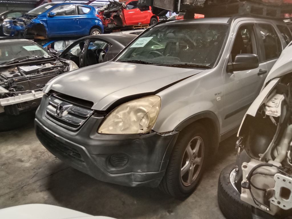Honda CRV 2006 Silver Wrecking