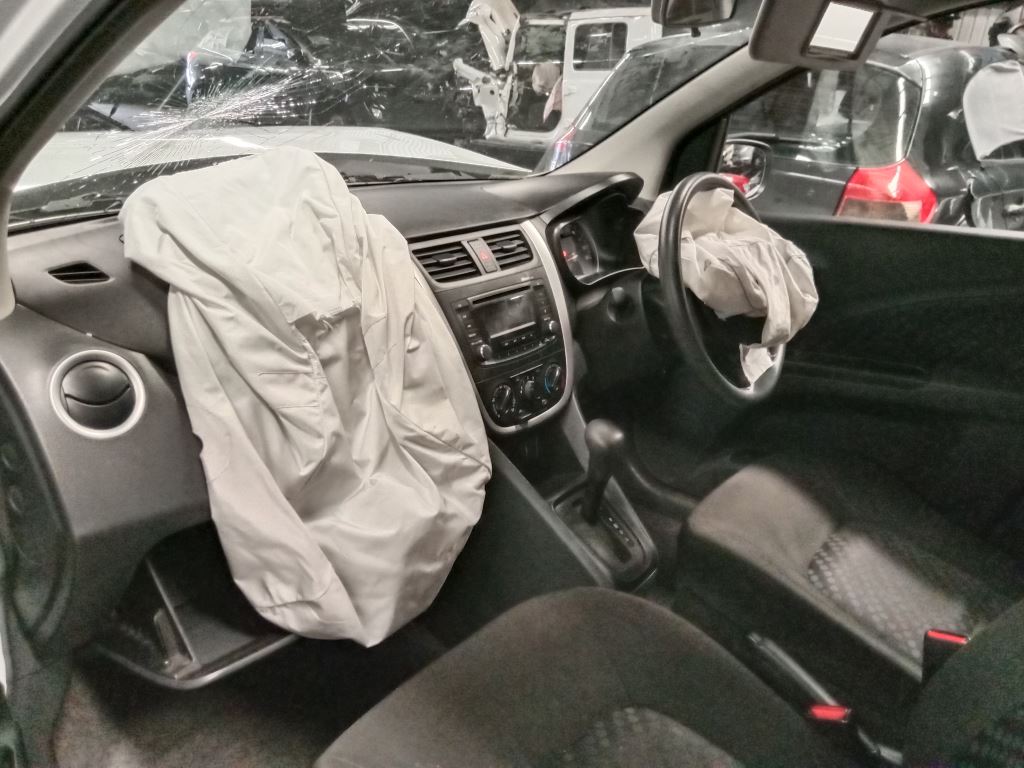 Suzuki Celerio 2015 White Wrecking