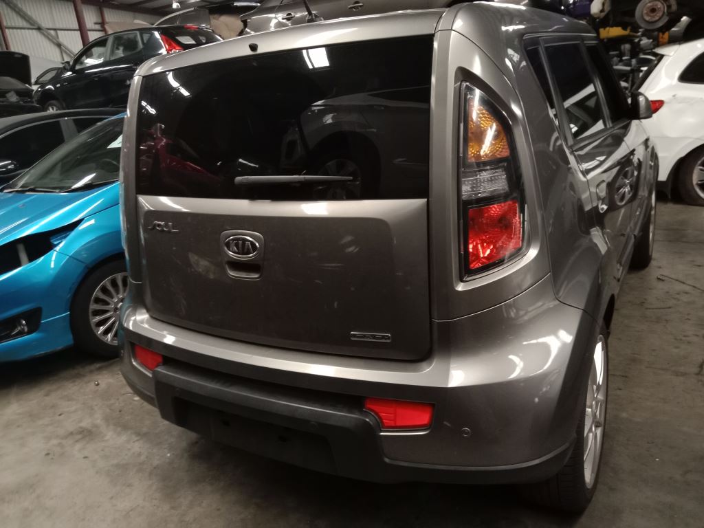 Kia Soul 2010 Grey Wrecking