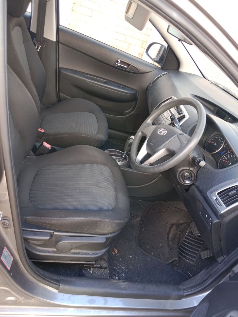 Hyundai I20 2012 Grey Wrecking