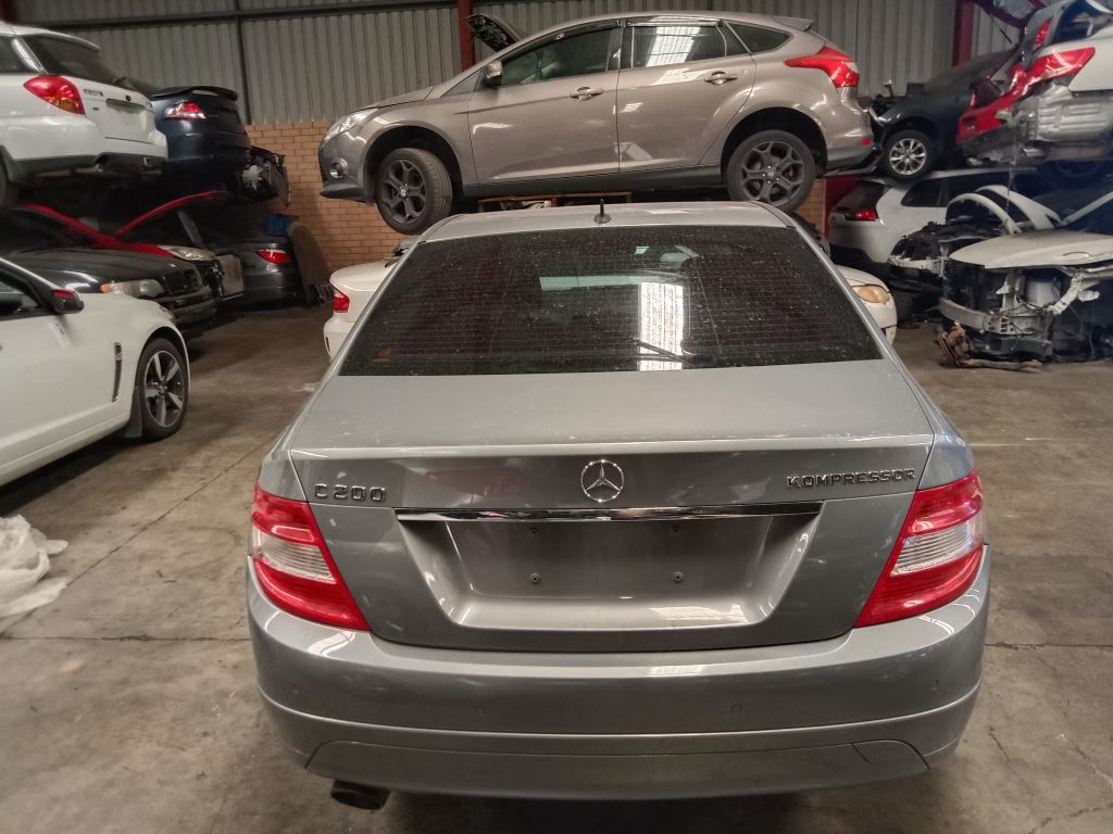 Mercedes Benz C class 2009 Grey Wrecking