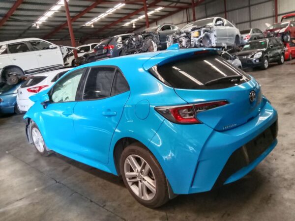 Toyota corolla 2019 Blue Wrecking