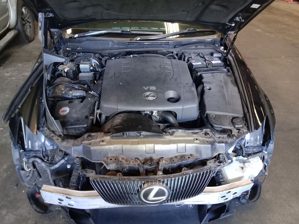 Lexus IS250 2006 Blue Wrecking