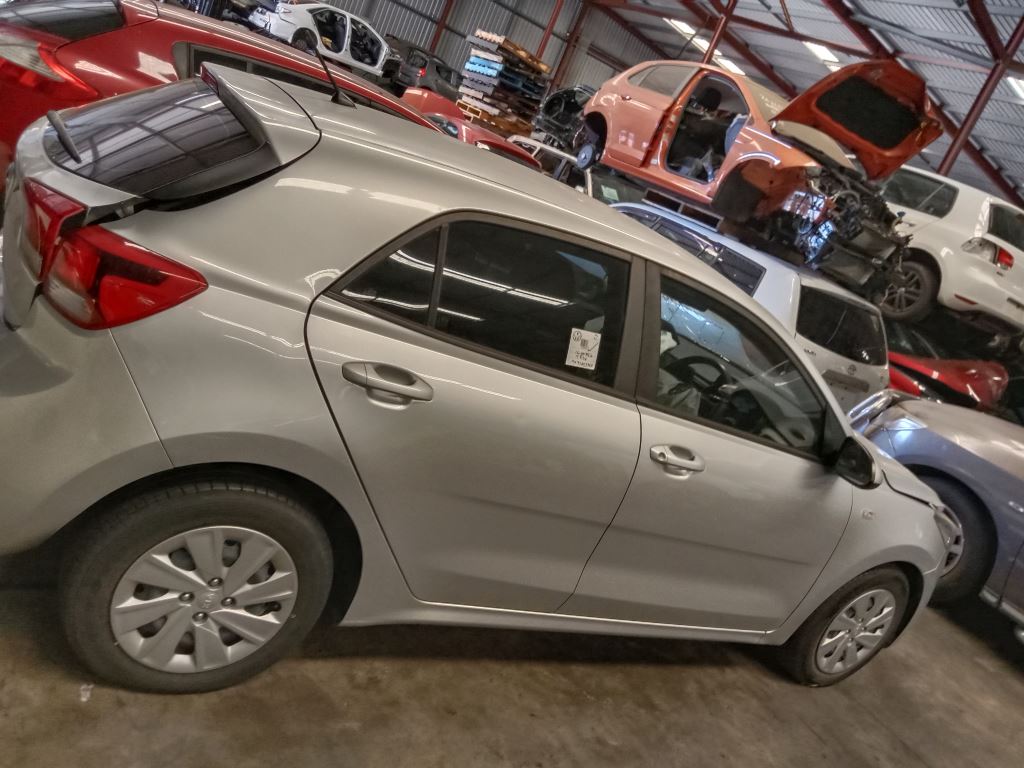 Kia Rio 2017 Silver Wrecking