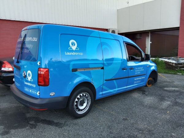 Volkswagen caddy 2016 Blue Wrecking