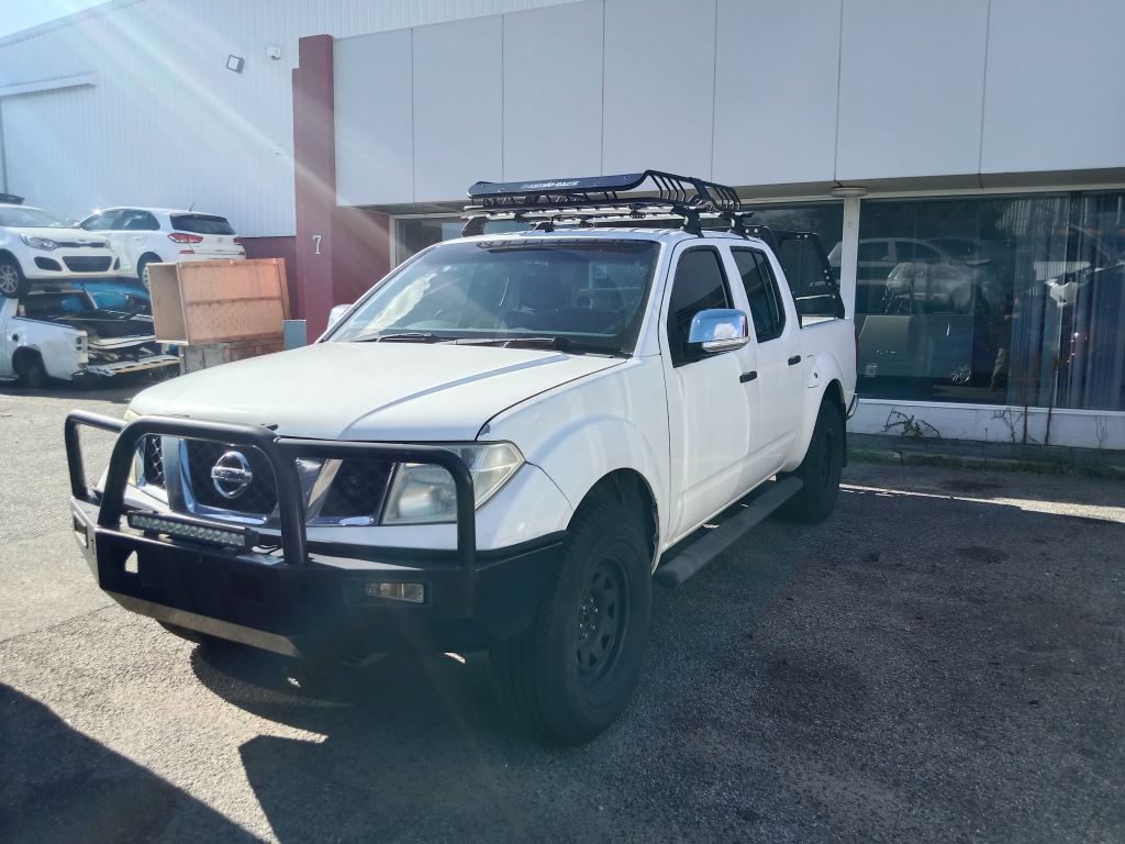 Nissan Navara 2009 White Wrecking
