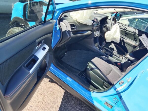 Subaru XV 2016 Blue Wrecking