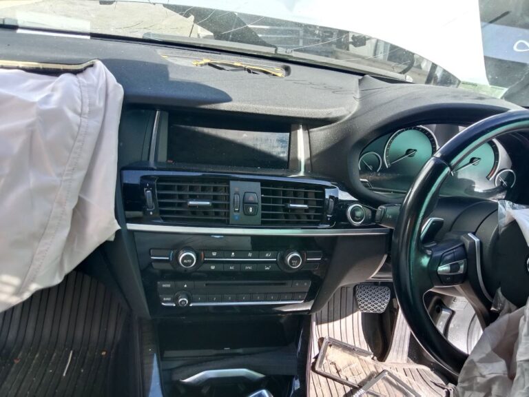 BMW X4 2016 Silver Wrecking