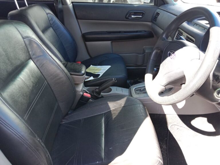 Subaru Forester 2007 Grey Wrecking