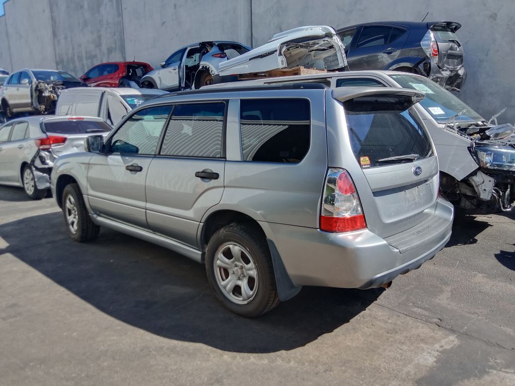 Subaru Forester 2007 Grey Wrecking