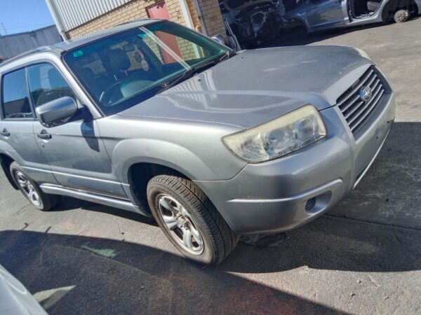 Subaru Forester 2007 Grey Wrecking