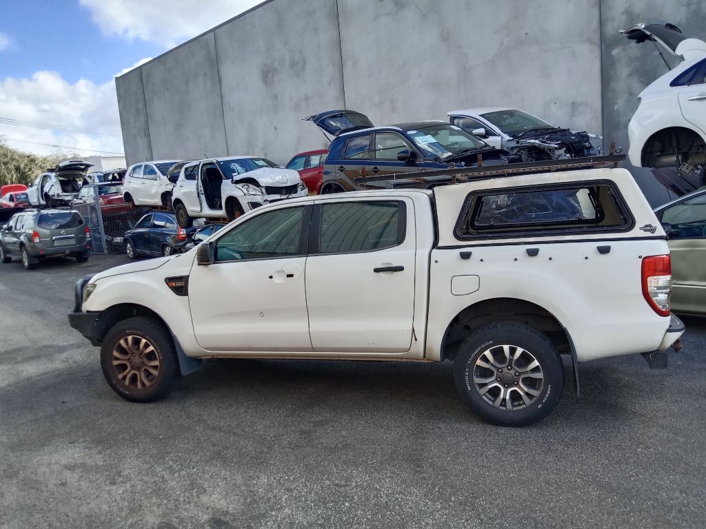 Ford Ranger 2014 White Wrecking
