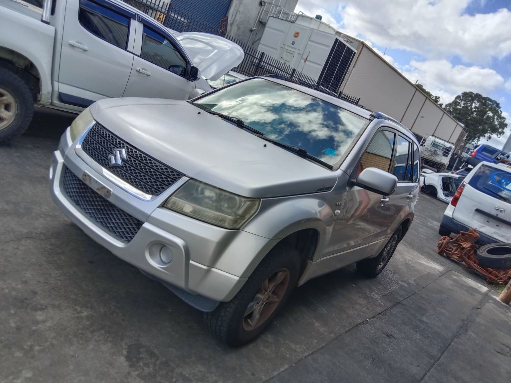 Suzuki Vitara 2008 Silver Wrecking
