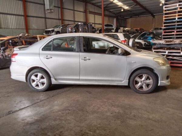 Toyota Yaris 2007 Silver 