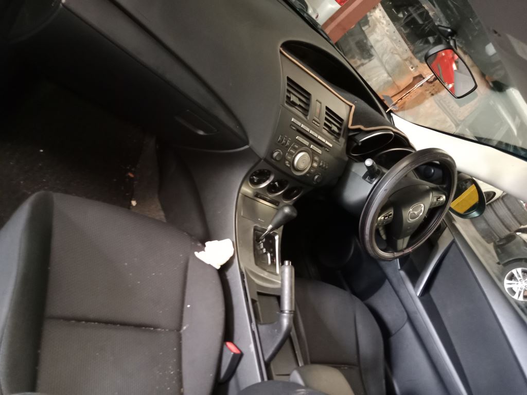 Mazda 3 2011 Blue Wrecking