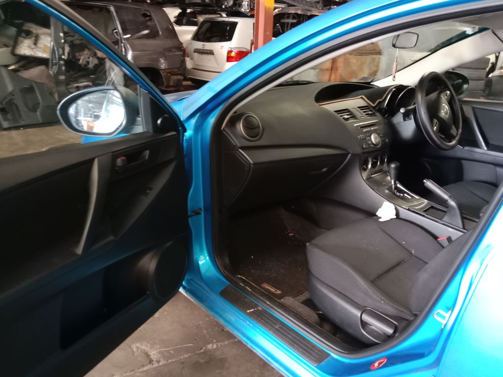 Mazda 3 2011 Blue Wrecking