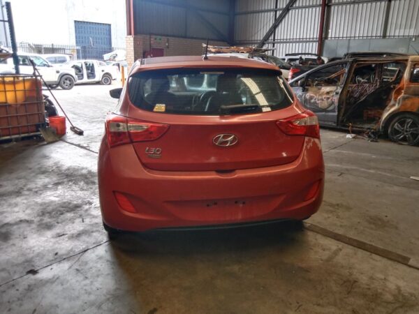 Hyundai i30 2014 Red Wrecking