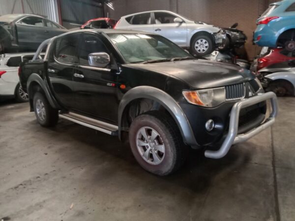 Mitsubishi Triton 2007 Black Wrecking
